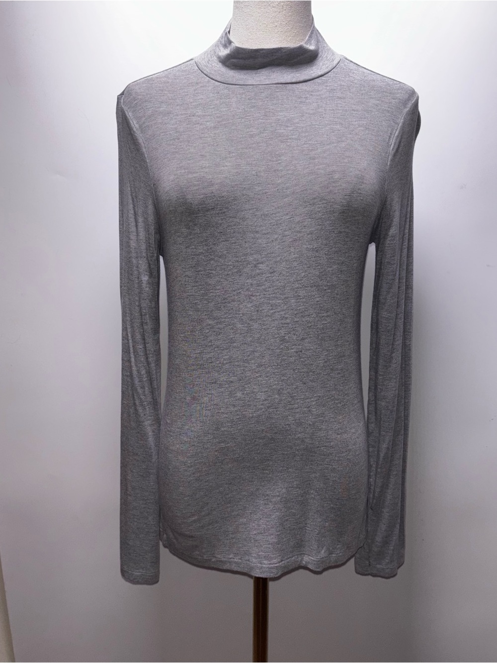 ASOS Gray Long Sleeve Mock Neck Top Size 8